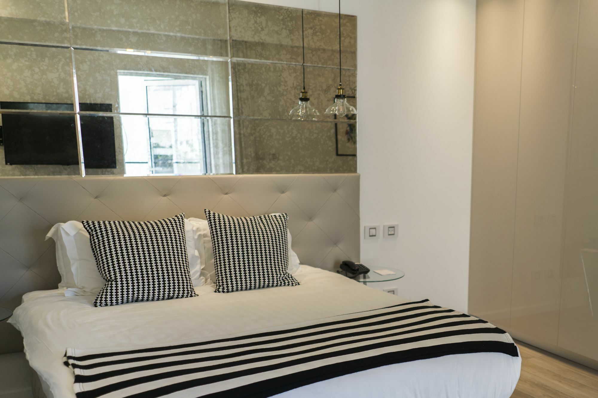K Suites Tlv By The Beach Tel Aviv Exteriör bild